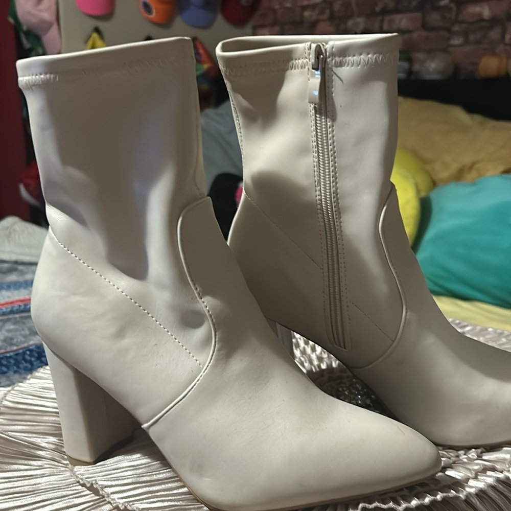 Cream boots for the lady!!!